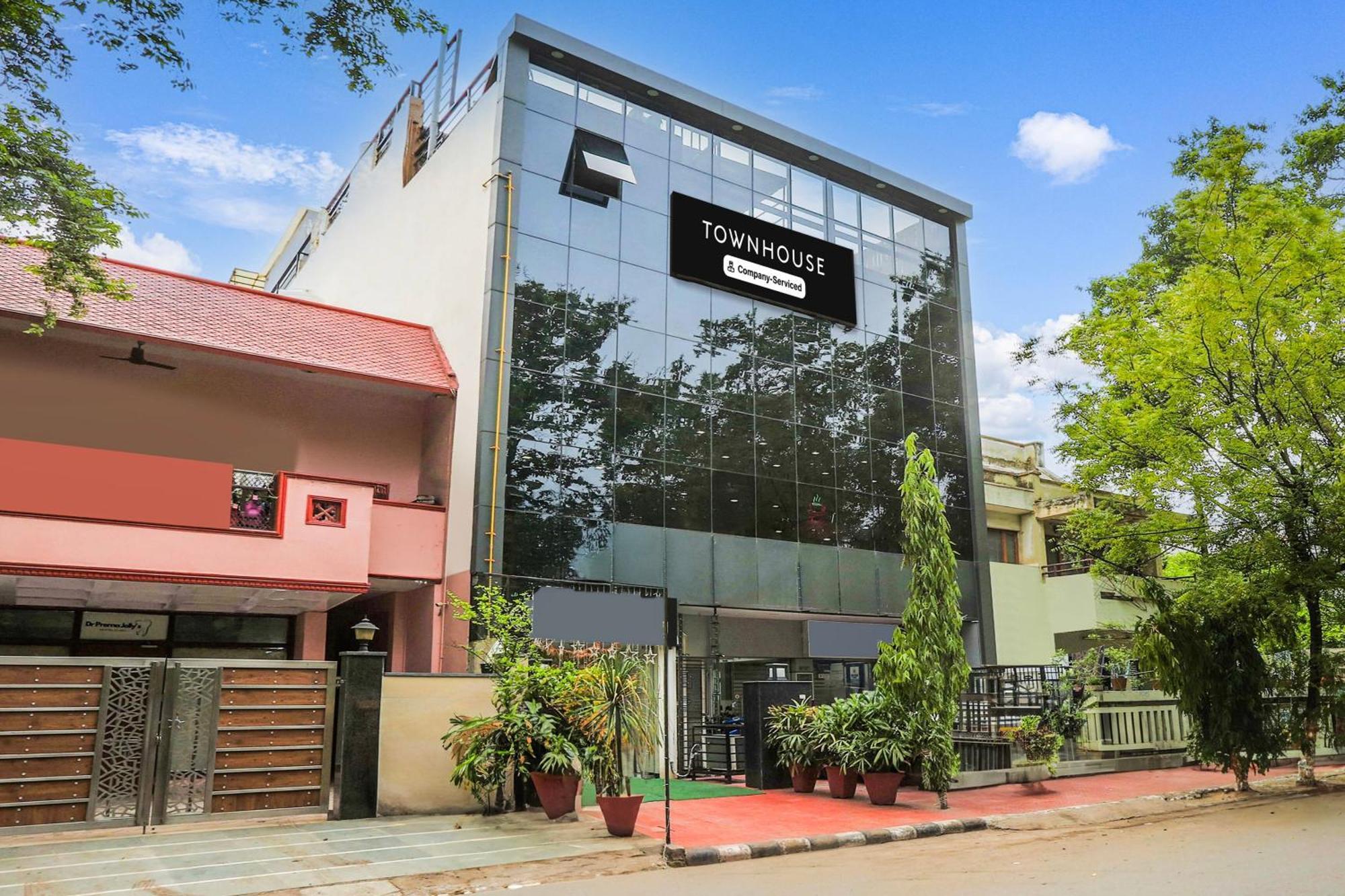 Super Townhouse Vikaspuri Otel Delhi  Dış mekan fotoğraf